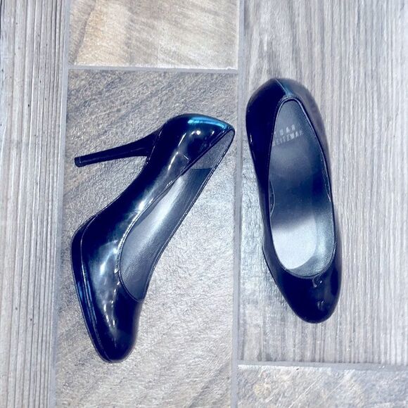 Vintage Stuart Weitzman black leather 4” heels w/.5” platform - Picture 1 of 5